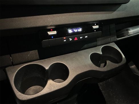 Used 2021 Mercedes-Benz Sprinter 144 Cargo image 30