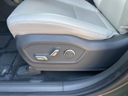 Used 2024 Hyundai Santa Fe SEL image 14