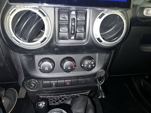 Used 2013 Jeep Wrangler Sport image 17