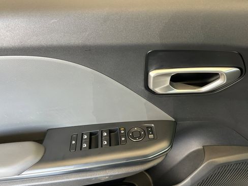 Certified 2025 Kia K4 LXS image 11