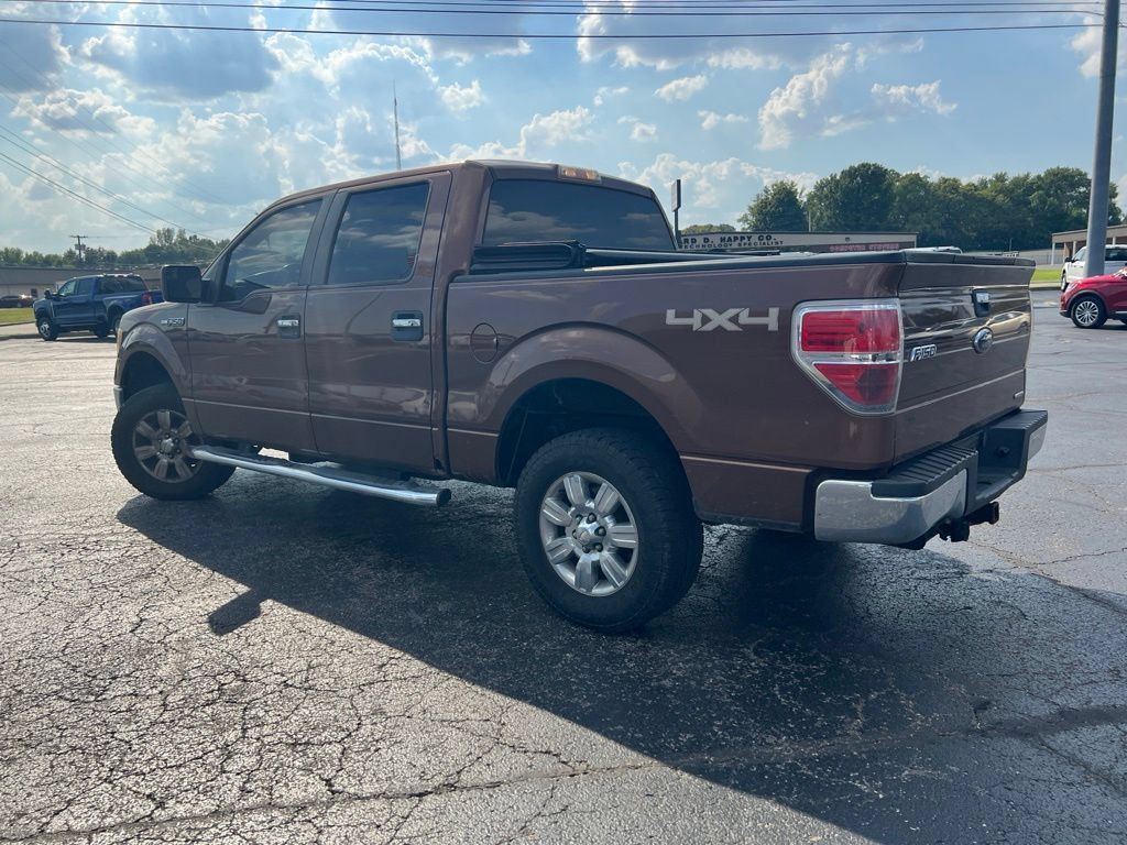 Used 2011 Ford F150 XLT w/ XLT Chrome Pkg AWD/4WD image 4