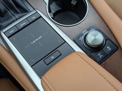 Used 2022 Lexus RX 350L Premium image 13