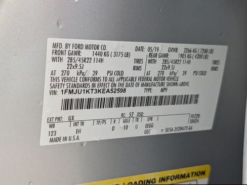 Used 2019 Ford Expedition Limited w/ Equipment Group 302A RWD image 33