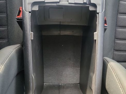 Used 2020 Ford Fusion SE image 24