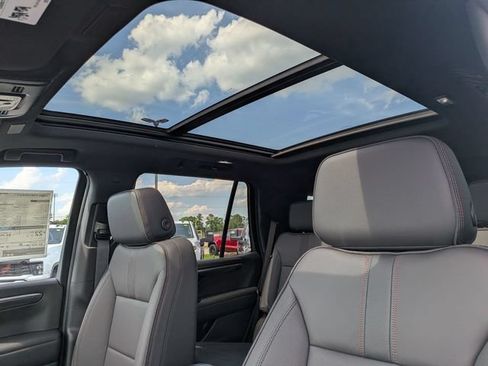 New 2026 Chevrolet Tahoe RST w/ Comfort Package AWD/4WD image 17