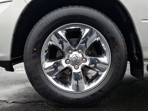 Certified 2019 RAM 1500 Express w/ Express Value Package image 8