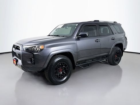 Certified 2023 Toyota 4Runner SR5 AWD/4WD image 3
