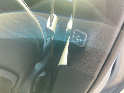 New 2026 Chrysler Pacifica Select image 26