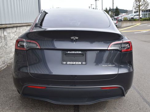 Used 2024 Tesla Model Y Long Range image 6