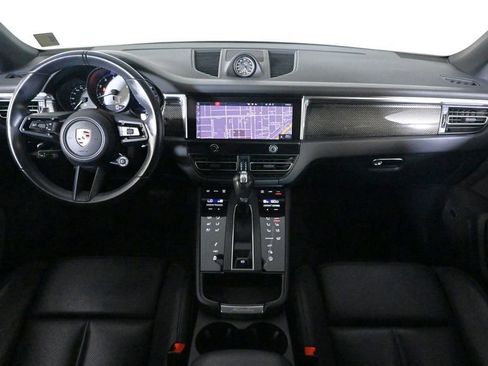 Certified 2024 Porsche Macan S AWD/4WD image 11