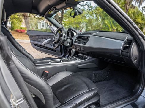 Used 2007 BMW Z4 3.0i image 34