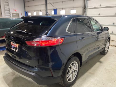 Used 2022 Ford Edge ST-Line image 13