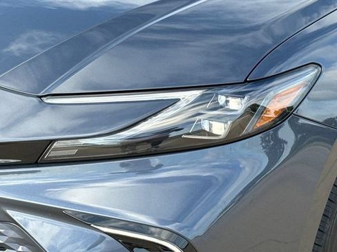 Used 2026 Toyota Camry XSE w/ Premium Package FWD image 4