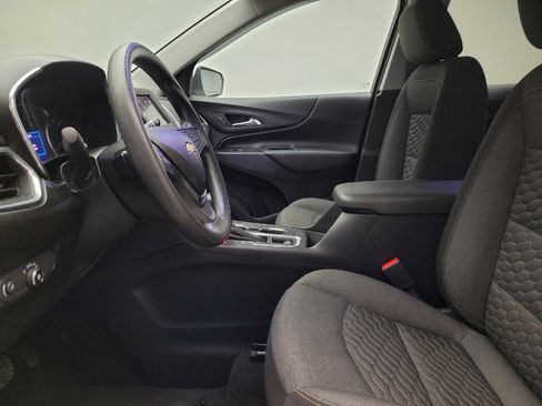 Used 2020 Chevrolet Equinox LT image 17