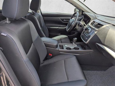 Used 2017 Nissan Altima 2.5 SR FWD image 27