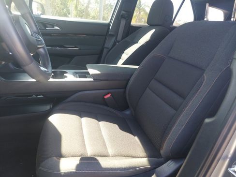 Used 2024 Honda Prologue EX image 16