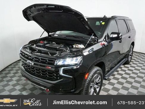 Used 2024 Chevrolet Tahoe Z71 w/ Luxury Package AWD/4WD image 29