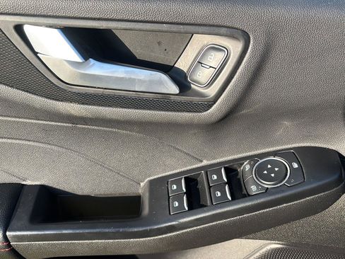 Used 2025 Ford Escape ST-Line w/ Equipment Group 301A image 20