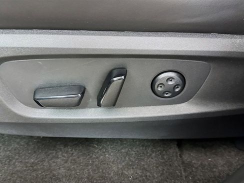 Used 2025 INFINITI QX60 Pure FWD image 18