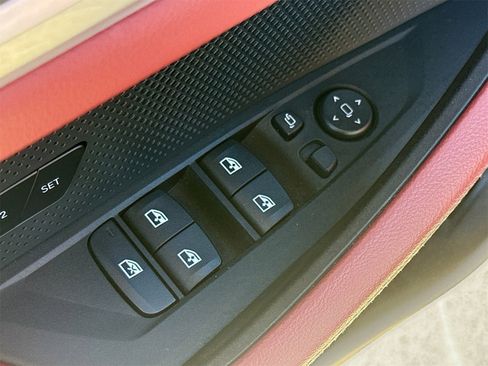 Certified 2023 BMW i4 eDrive35 image 18