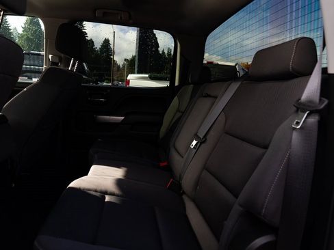 Used 2018 Chevrolet Silverado 2500 LT w/ LT Fleet Convenience Package image 18