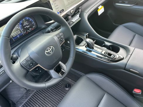 New 2026 Toyota Crown XLE image 10