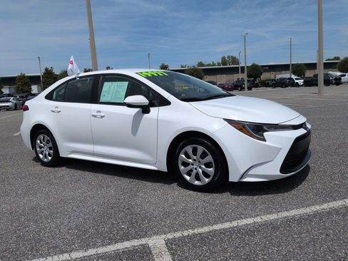 Certified 2023 Toyota Corolla LE FWD image 2