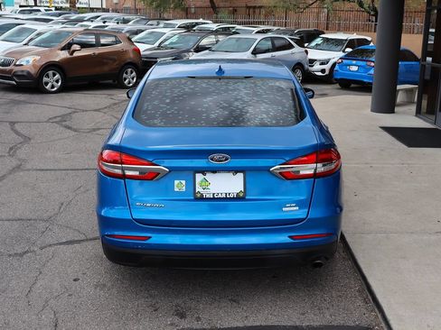 Used 2019 Ford Fusion SE FWD image 10