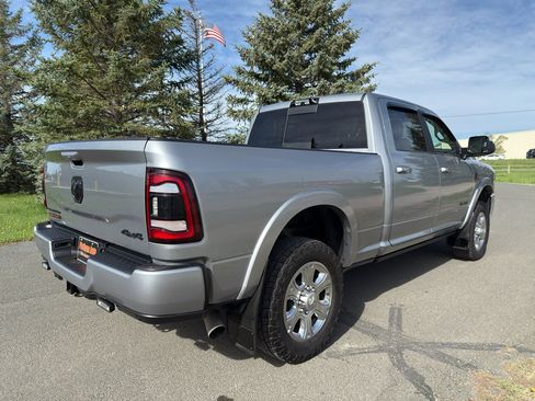 Used 2022 RAM 2500 Limited image 8