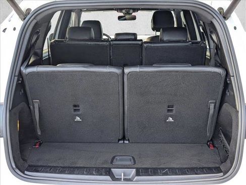 Used 2021 Mercedes-Benz GLB 250 image 6