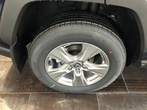 New 2025 Toyota RAV4 XLE w/ Convenience Package image 6