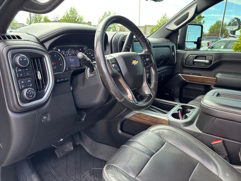 Used 2020 Chevrolet Silverado 3500 High Country w/ Z71 Off-Road Package AWD/4WD image 14