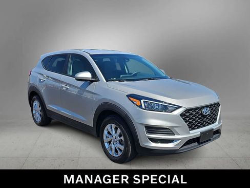 Used 2021 Hyundai Tucson SE w/ Cargo Package FWD image 2
