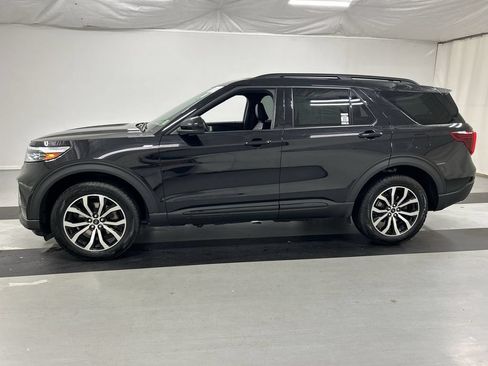 Used 2023 Ford Explorer ST-Line AWD/4WD image 6
