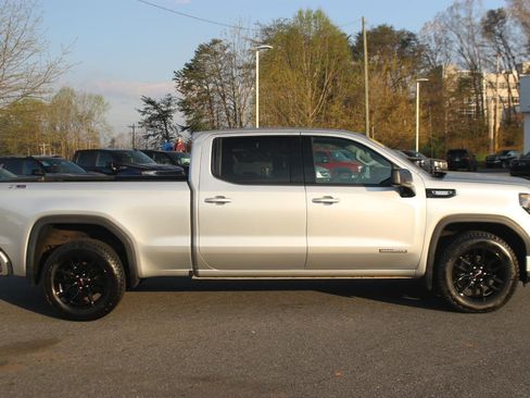 Used 2022 GMC Sierra 1500 Elevation w/ Preferred Package AWD/4WD image 8