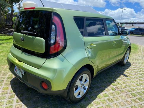 Used 2017 Kia Soul w/ Convenience Package FWD image 25