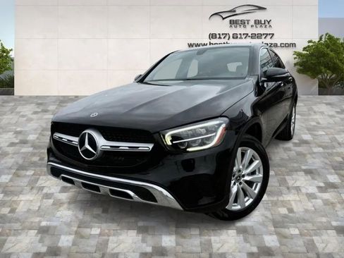 Used 2020 Mercedes-Benz GLC 300 4MATIC Coupe image 3