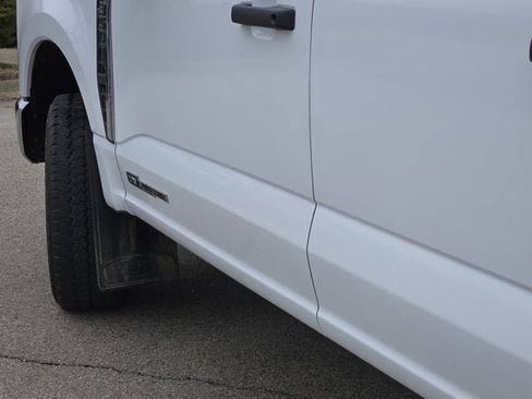 Used 2024 Ford F350 XLT w/ FX4 Off-Road Package image 16