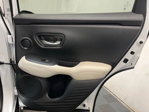 New 2026 Acura ADX A-Spec image 18