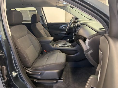 Used 2019 Chevrolet Traverse LT w/ LPO, Floor Liner Package image 42