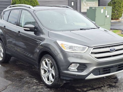 Used 2019 Ford Escape Titanium AWD/4WD image 8