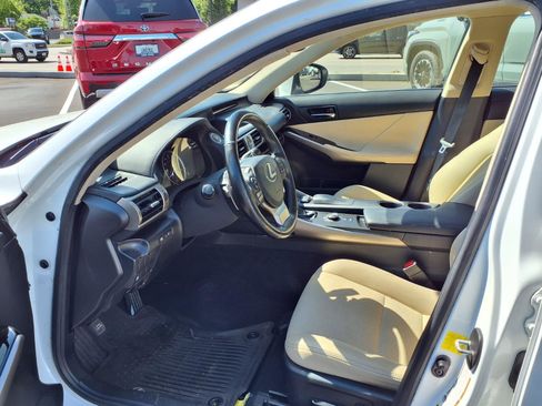 Used 2015 Lexus IS 250 AWD w/ Navigation System Package image 21