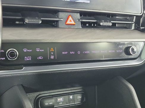 Certified 2023 Kia Sportage X-Line w/ X-Line Premium Package AWD/4WD image 16