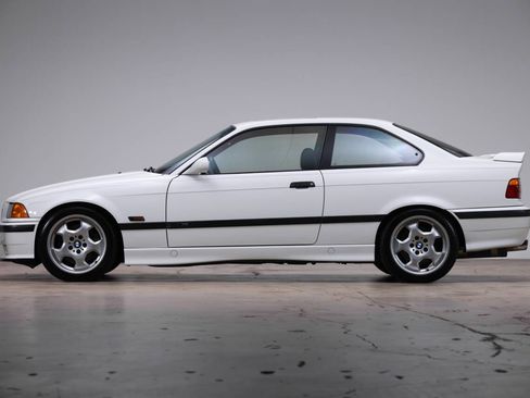Used 1996 BMW M3 Coupe image 8