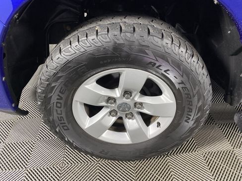 Used 2019 RAM 1500 Express AWD/4WD image 9