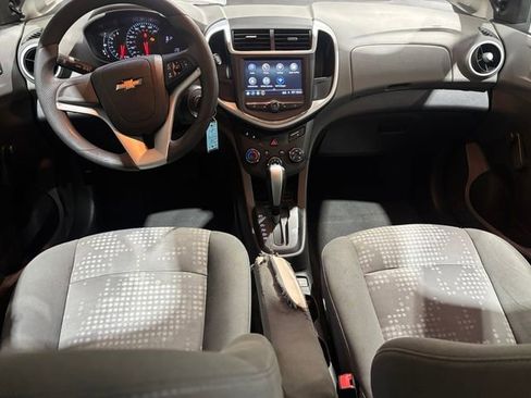 Used 2018 Chevrolet Sonic LS FWD image 10