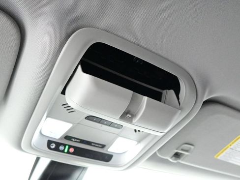 New 2025 Chevrolet Blazer LT w/ Convenience Package FWD image 27