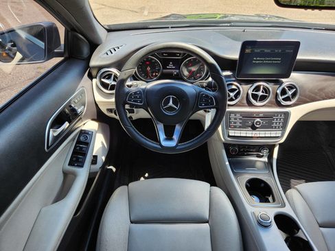 Used 2018 Mercedes-Benz GLA 250 4MATIC w/ Convenience Package image 15