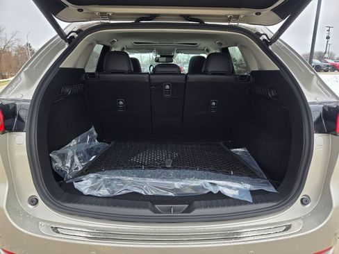 New 2025 MAZDA CX-5 AWD 2.5 S w/ Premium Plus Pkg image 15