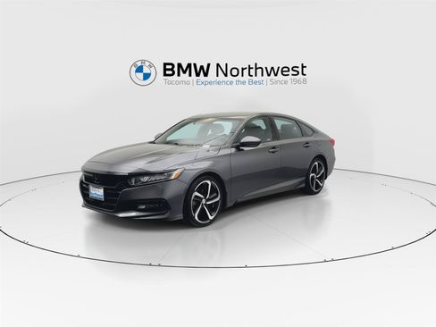 Used 2020 Honda Accord Sport image 9